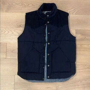 Gap High Quality Outerwear Vest Size M